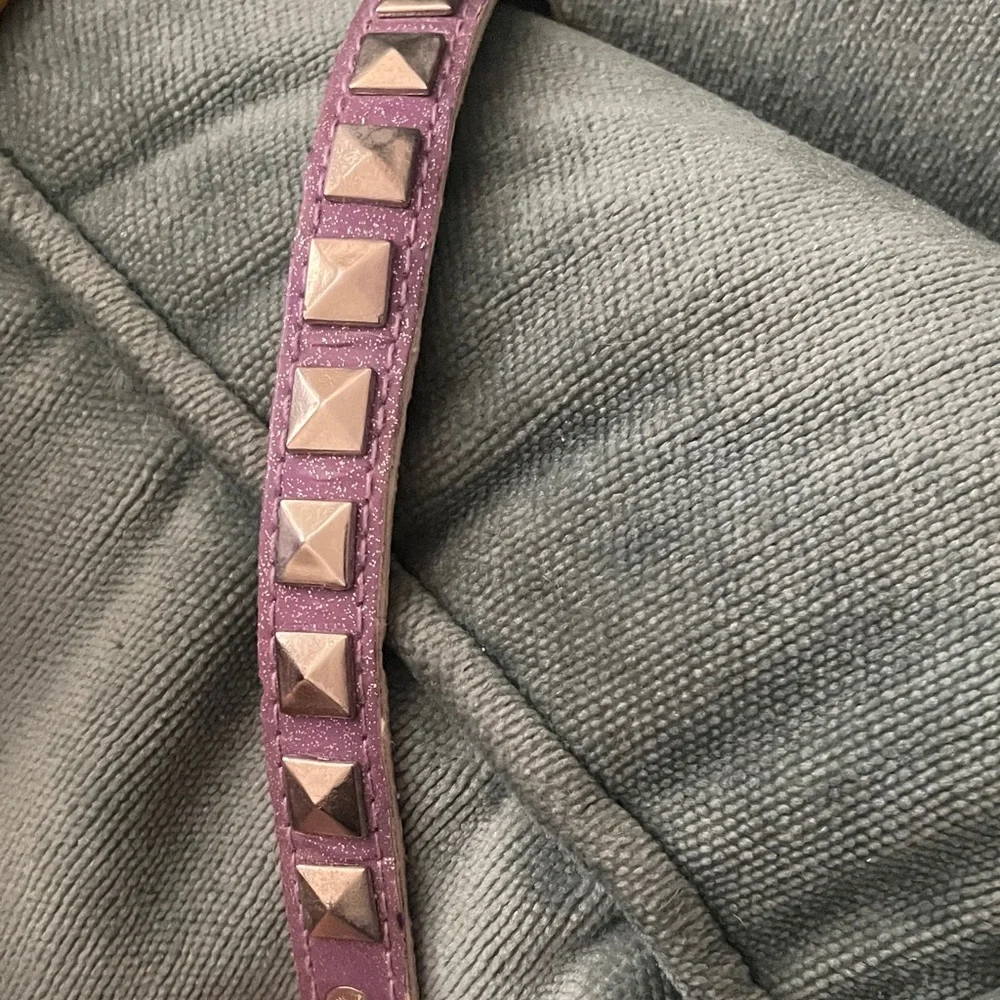 80’s Purple Studded bracelet - Picture 1 of 5